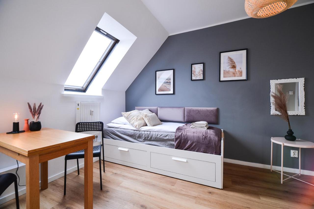 Citystay Brzezno Studio 3 Min Do Plazy Гданск Екстериор снимка