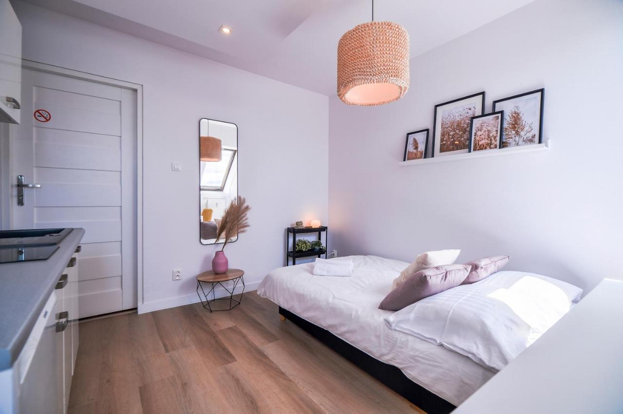 Citystay Brzezno Studio 3 Min Do Plazy Гданск Екстериор снимка