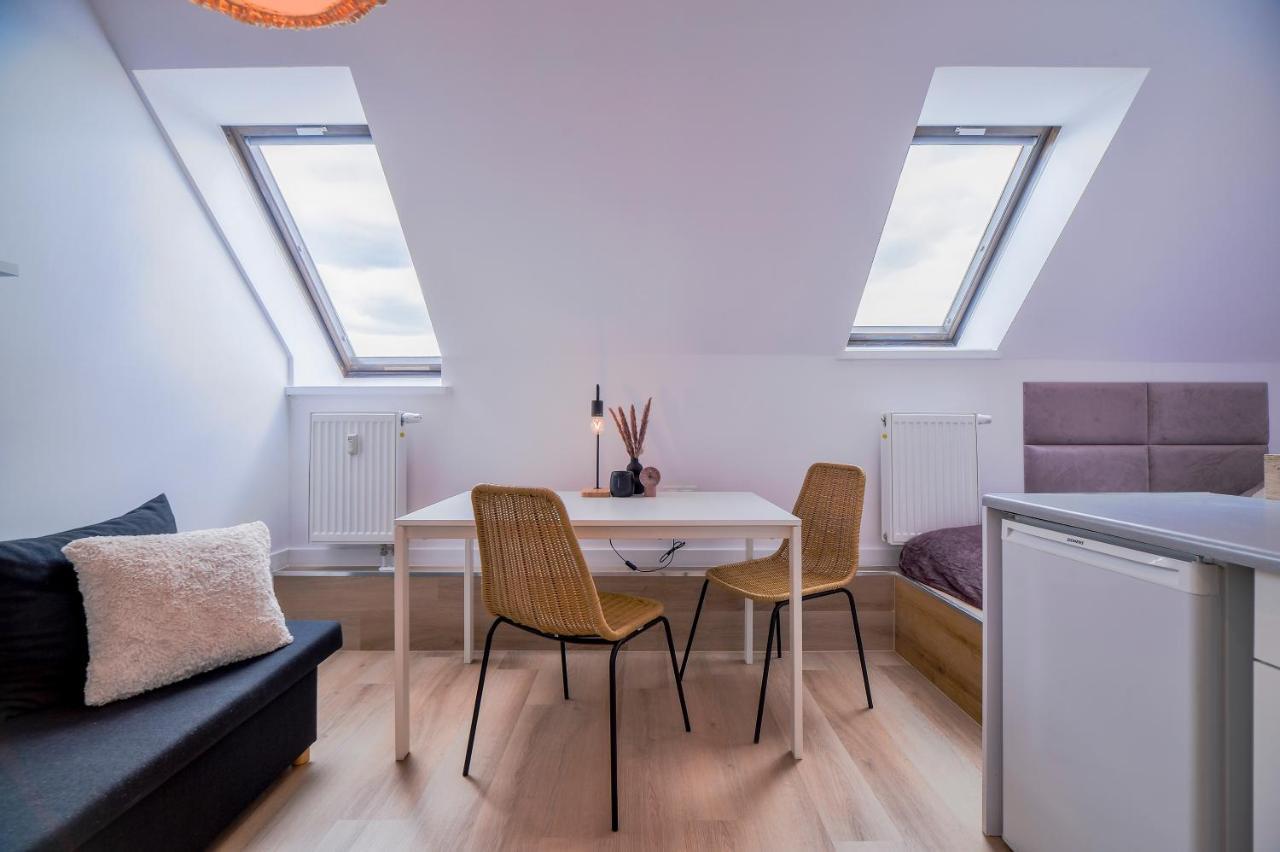 Citystay Brzezno Studio 3 Min Do Plazy Гданск Екстериор снимка