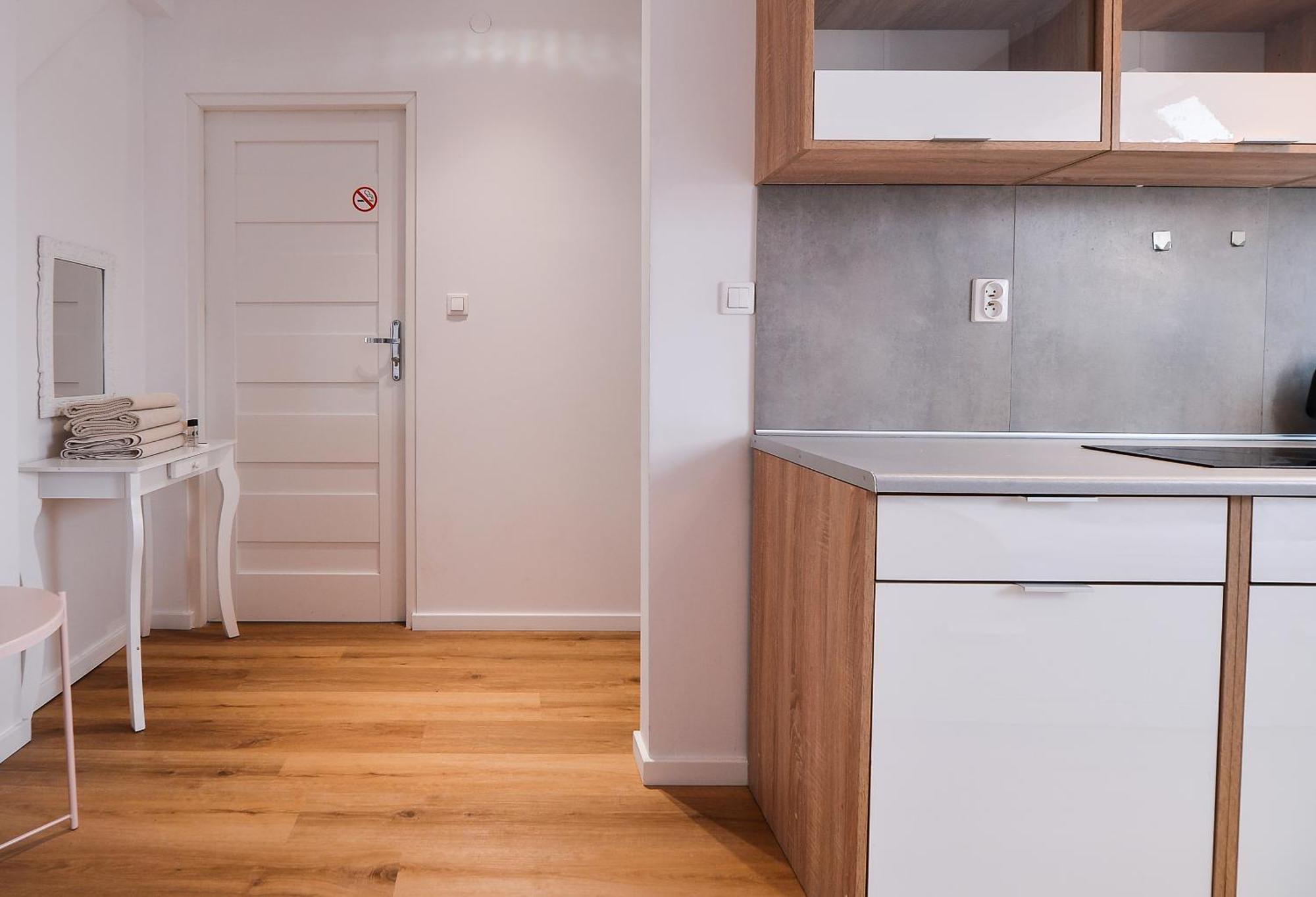 Citystay Brzezno Studio 3 Min Do Plazy Гданск Стая снимка